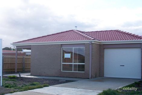 42 Phillip St, Melton South, VIC 3338