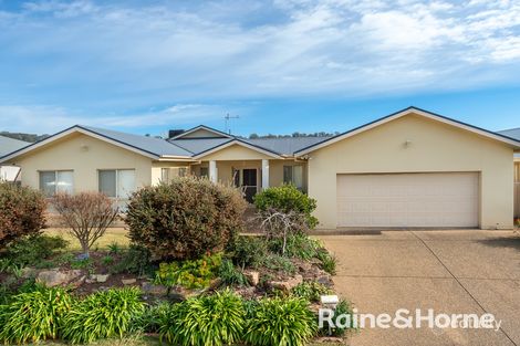 Property photo of 16 Wellington Avenue Tatton NSW 2650
