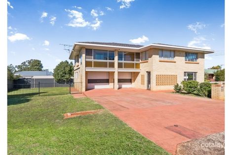 22 Prowse St, Rockville, QLD 4350