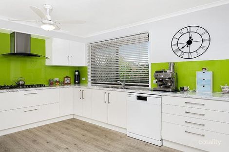 Property photo of 30 Elgata Crescent Bradbury NSW 2560