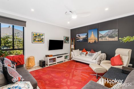 Property photo of 19 Titania Street Riverstone NSW 2765