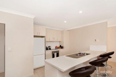 Property photo of 8 Greendragon Crescent Upper Coomera QLD 4209