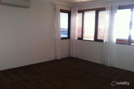 Property photo of 6 Midas View Australind WA 6233