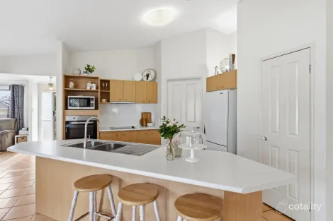 Property photo of 7 Yellowstone Place Parkinson QLD 4115