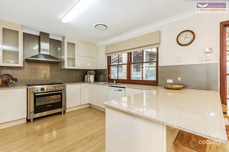 4 Melville Ct, Helena Valley, WA 6056