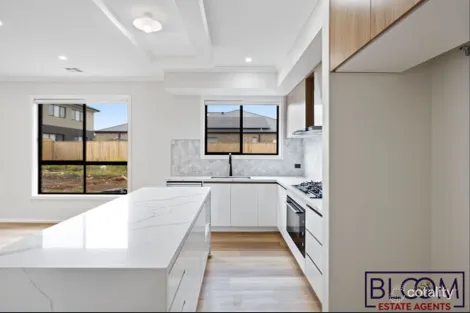 Property photo of 16 Taupe Street Wyndham Vale VIC 3024