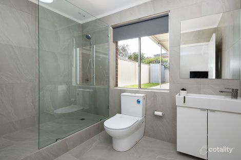 Property photo of 8 Cameron Way Kardinya WA 6163