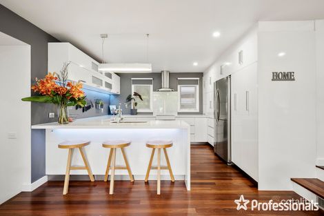 Property photo of 17 Highview Drive Mooroolbark VIC 3138