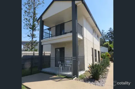 1/17 Richard St, Emu Park, QLD 4710