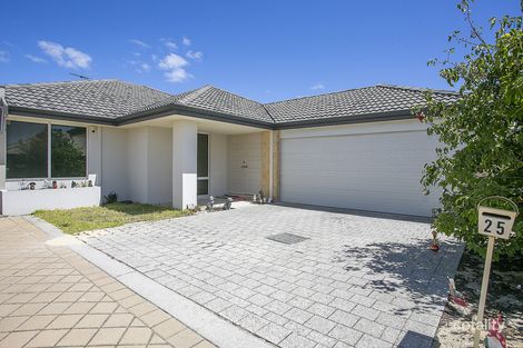 25 Monroe Crss, Aveley, WA 6069