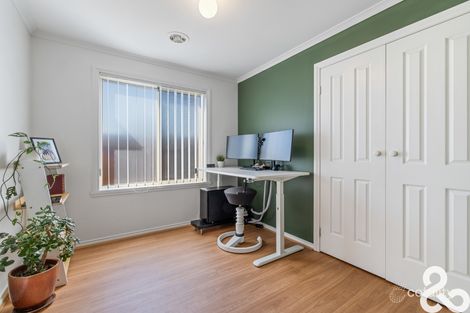 Property photo of 2/17 Vasey Avenue Lalor VIC 3075