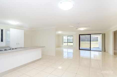 Property photo of 4 Blackburn Court Kirkwood QLD 4680