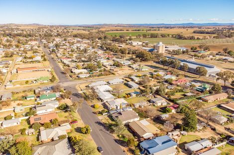 Property photo of 77 Ryall Street Canowindra NSW 2804