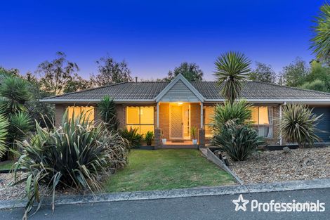 Property photo of 17 Rolaine Close Lilydale VIC 3140