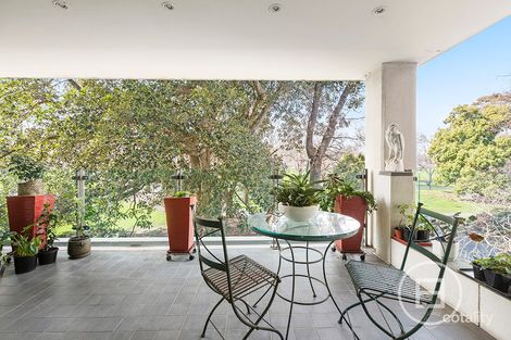 Property photo of 205/2-6 Slater Street Melbourne VIC 3004
