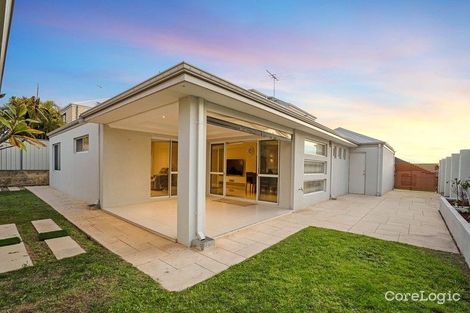 Property photo of 19 Dugong View Yangebup WA 6164