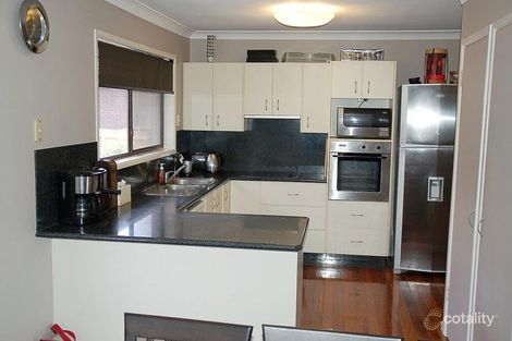 Property photo of 11 Redleaf Street Mansfield QLD 4122