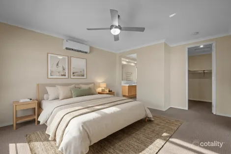 Property photo of 33 Magnetic Way Springfield Lakes QLD 4300