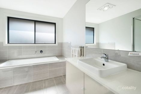 Property photo of 31 Barrallier Drive Marsden Park NSW 2765