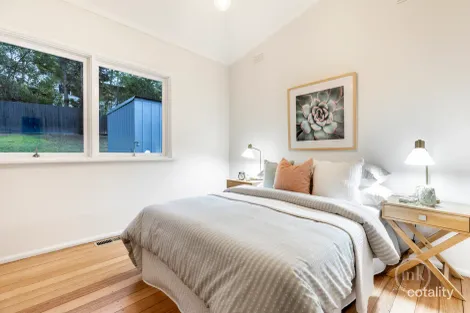 Property photo of 92 Sherbourne Road Montmorency VIC 3094