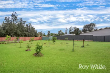Property photo of 19 Solander Drive St Clair NSW 2759
