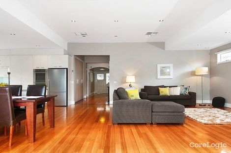 Property photo of 14 Balmoral Avenue Strathmore VIC 3041