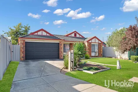 2 Endeavour Pl, Melton West, VIC 3337