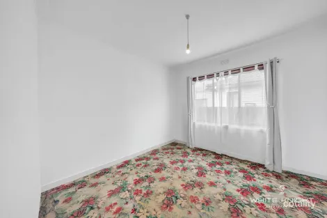 Property photo of 46 Theodore Street St Albans VIC 3021