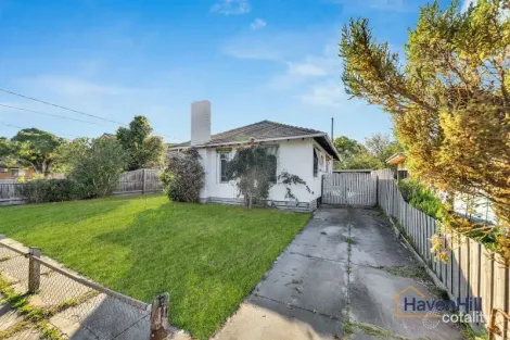 53 Curtin Cres, Dandenong North, VIC 3175