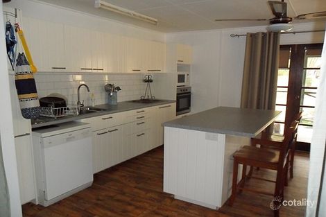 Property photo of 4 Sandpiper Drive Regency Downs QLD 4341