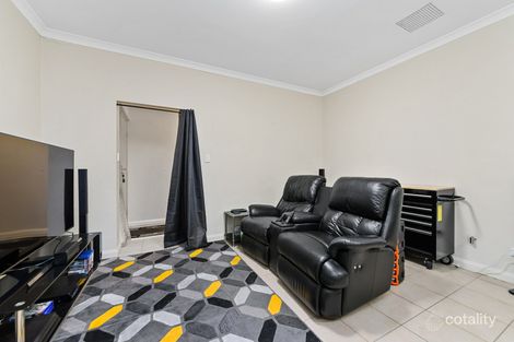 Property photo of 2/15 Coogee Road Lake Coogee WA 6166