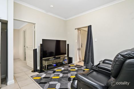 Property photo of 2/15 Coogee Road Lake Coogee WA 6166