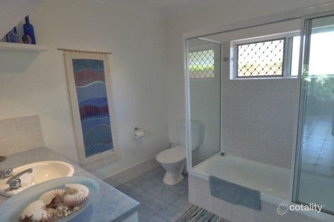 Property photo of 2 Garnet Street Smithfield QLD 4878