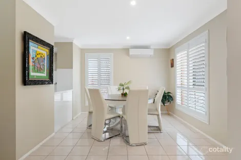 Property photo of 28 Parkside Circuit Robina QLD 4226
