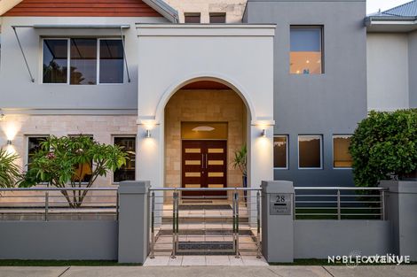 Property photo of 28 Tenerife Boulevard Hillarys WA 6025