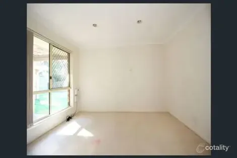 Property photo of 27 Shapcott Place Runcorn QLD 4113