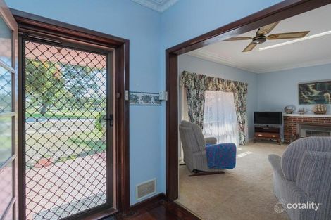 Property photo of 2 Griffiths Place Hilton WA 6163