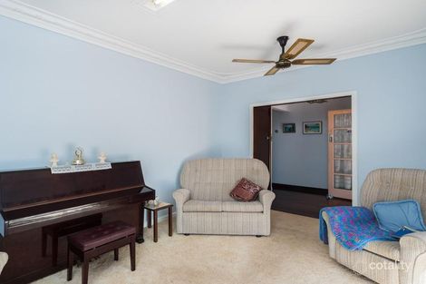 Property photo of 2 Griffiths Place Hilton WA 6163