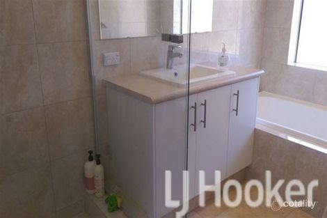 Property photo of 1 Jinatong Loop Dawesville WA 6211