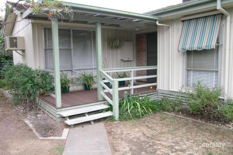 Property photo of 3 Owen Street Kennington VIC 3550