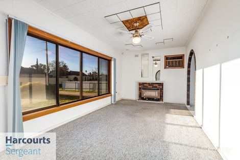 Property photo of 16 Woodfull Street Parafield Gardens SA 5107