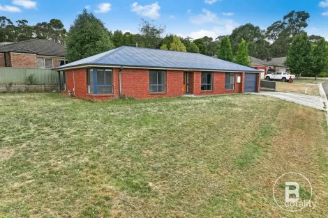 Property photo of 5 Oakbank Drive Mount Helen VIC 3350