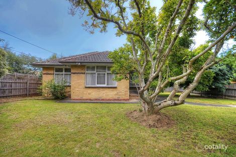 Property photo of 11 Dickson Crescent Ringwood North VIC 3134