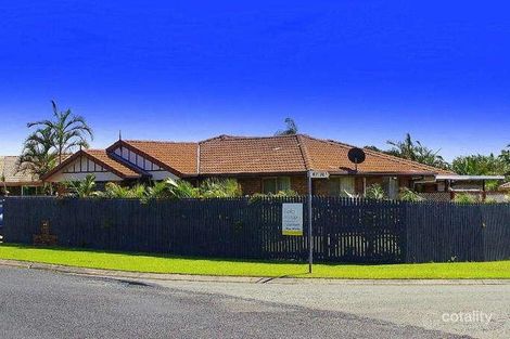 18 Linthaven Dr, Rothwell, QLD 4022
