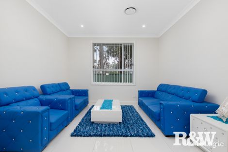 Property photo of 1 Bluett Crescent Doonside NSW 2767