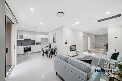 Property photo of 6/217 Targo Road Girraween NSW 2145