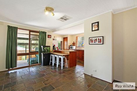 Property photo of 11 Eastwood Crescent Mooroolbark VIC 3138