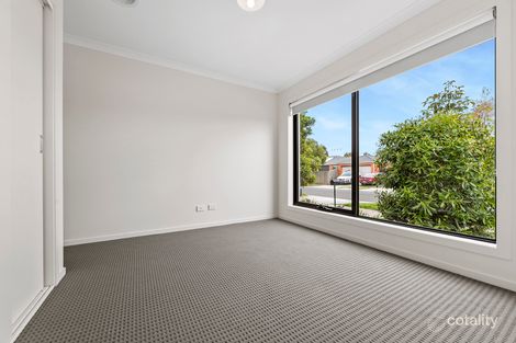 Property photo of 2/4 Mantello Drive Werribee VIC 3030