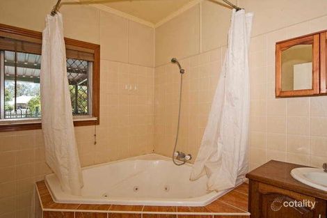 Property photo of 18 Gilmore Street Leichhardt QLD 4305
