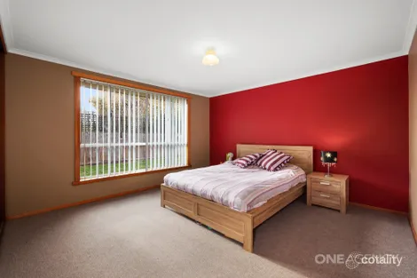 Property photo of 13 Moraine Place Wynyard TAS 7325